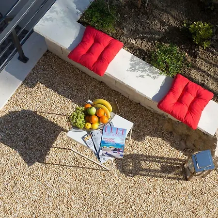 Apartment Luxury Marjan - White Split